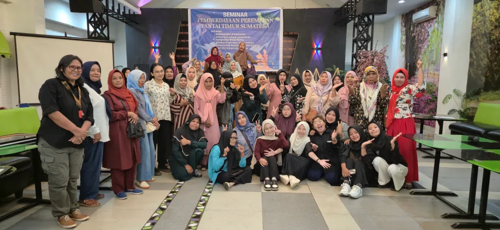 YSL Gelar Seminar Adaptasi Iklim dan Ketahanan: Perempuan Pesisir Bangun Daya Tahan di Suaka Margasatwa Karang Gading